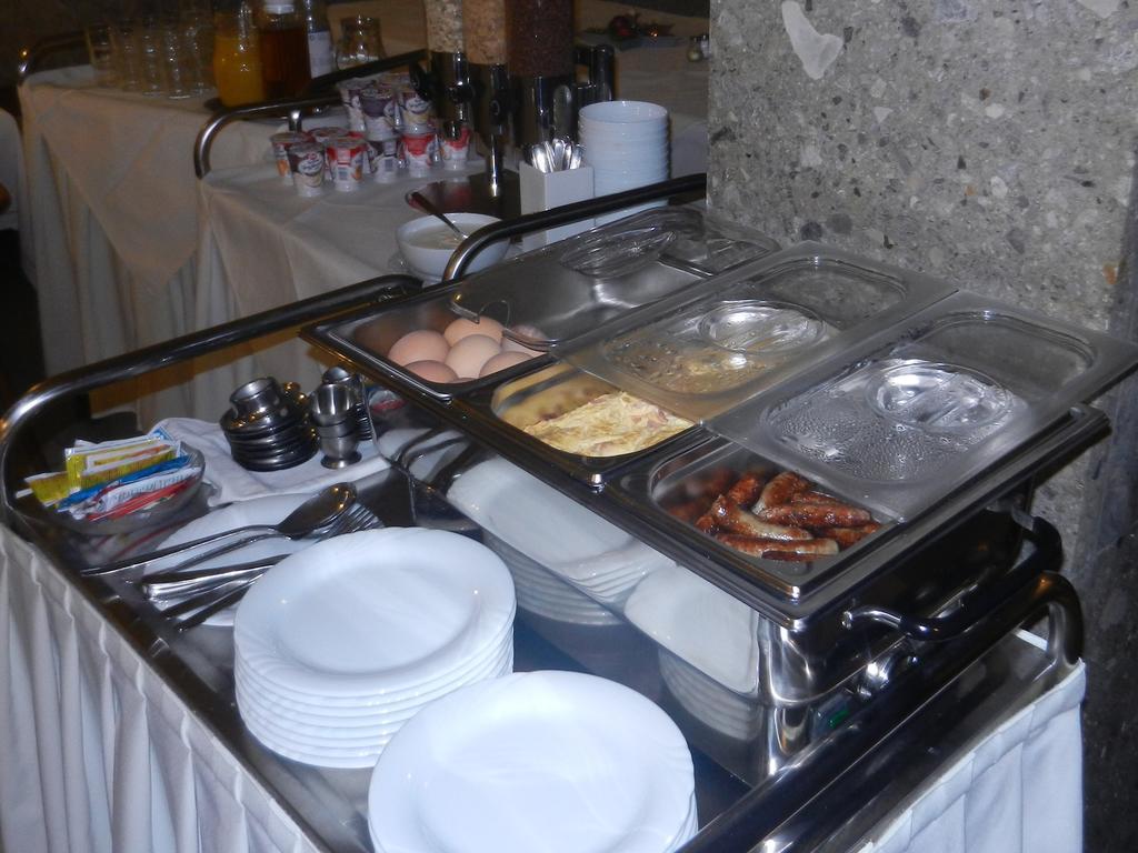 Hotel Gasthof Herderich Schluesselfeld Ngoại thất bức ảnh