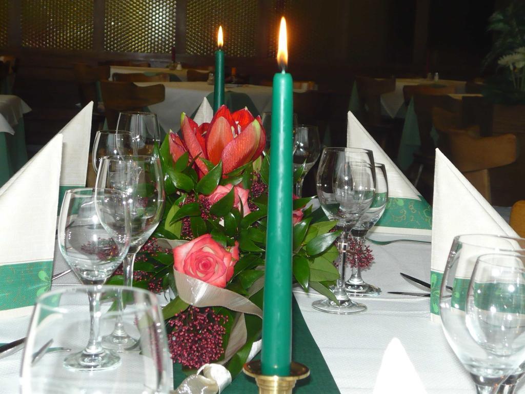 Hotel Gasthof Herderich Schluesselfeld Ngoại thất bức ảnh