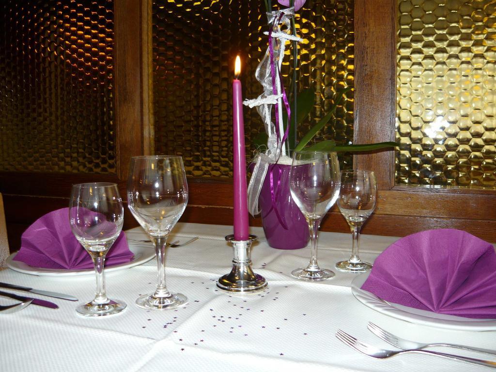 Hotel Gasthof Herderich Schluesselfeld Ngoại thất bức ảnh