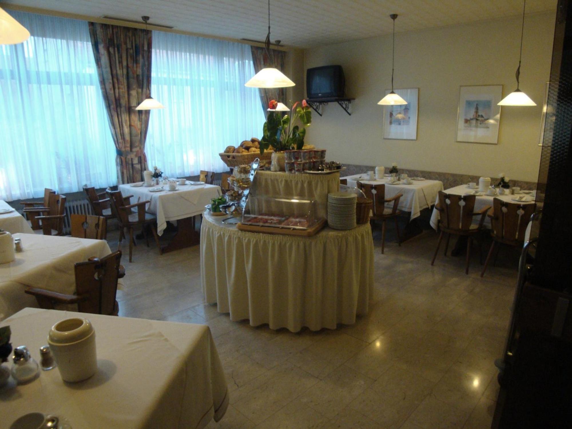 Hotel Gasthof Herderich Schluesselfeld Ngoại thất bức ảnh