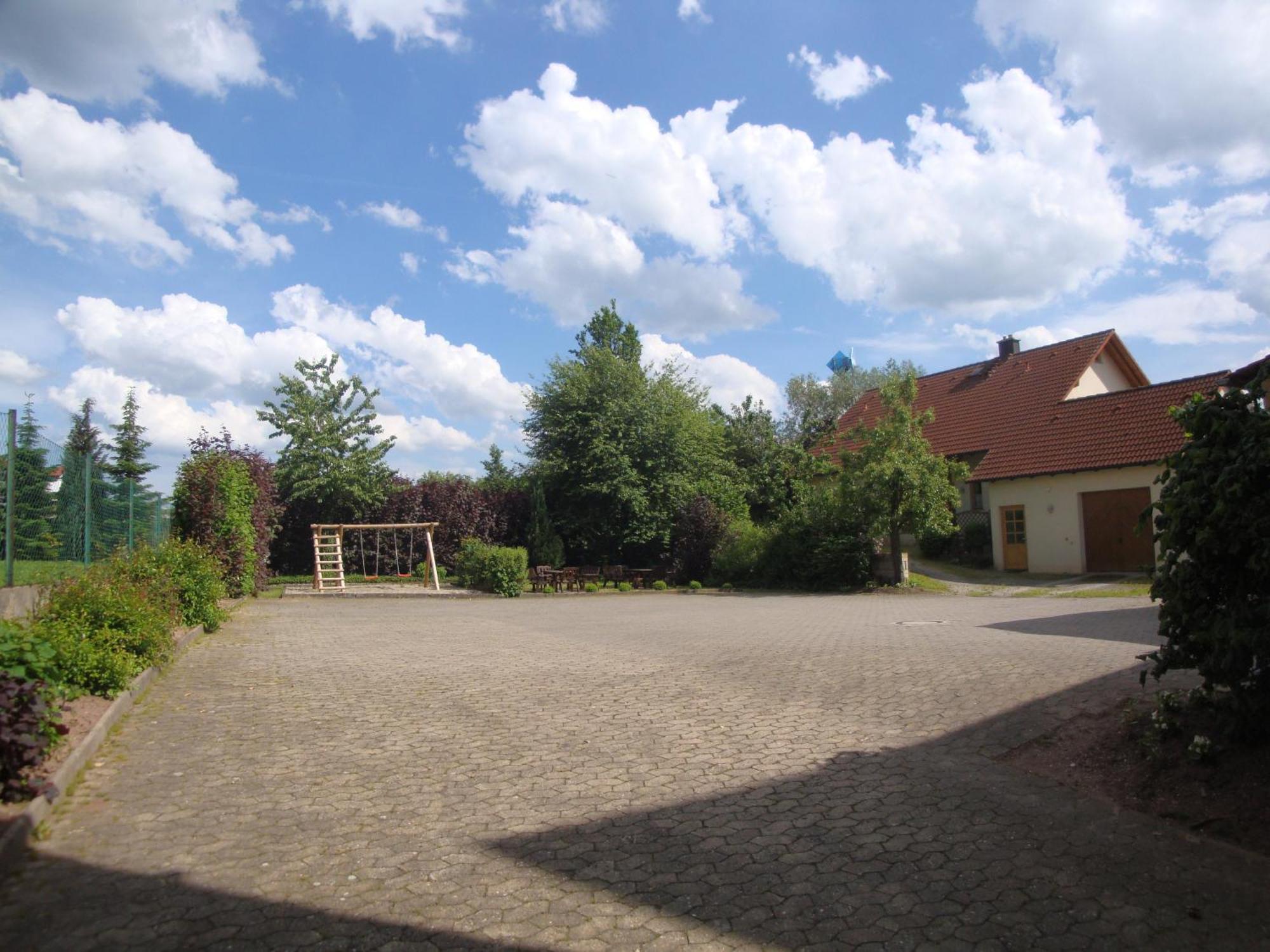 Hotel Gasthof Herderich Schluesselfeld Ngoại thất bức ảnh