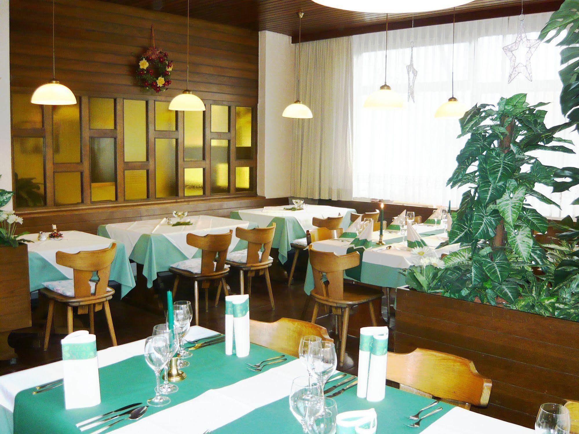 Hotel Gasthof Herderich Schluesselfeld Ngoại thất bức ảnh