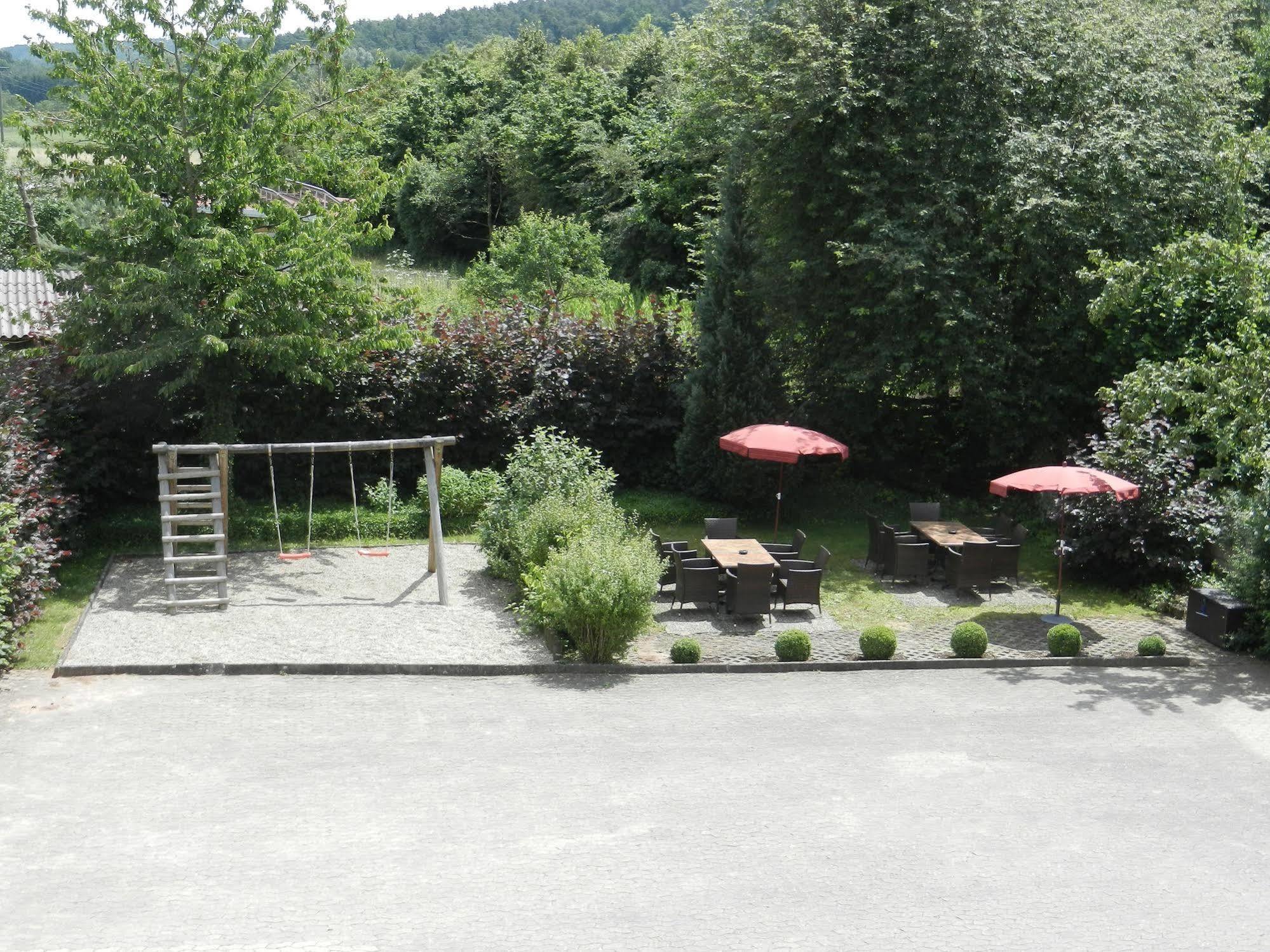 Hotel Gasthof Herderich Schluesselfeld Ngoại thất bức ảnh